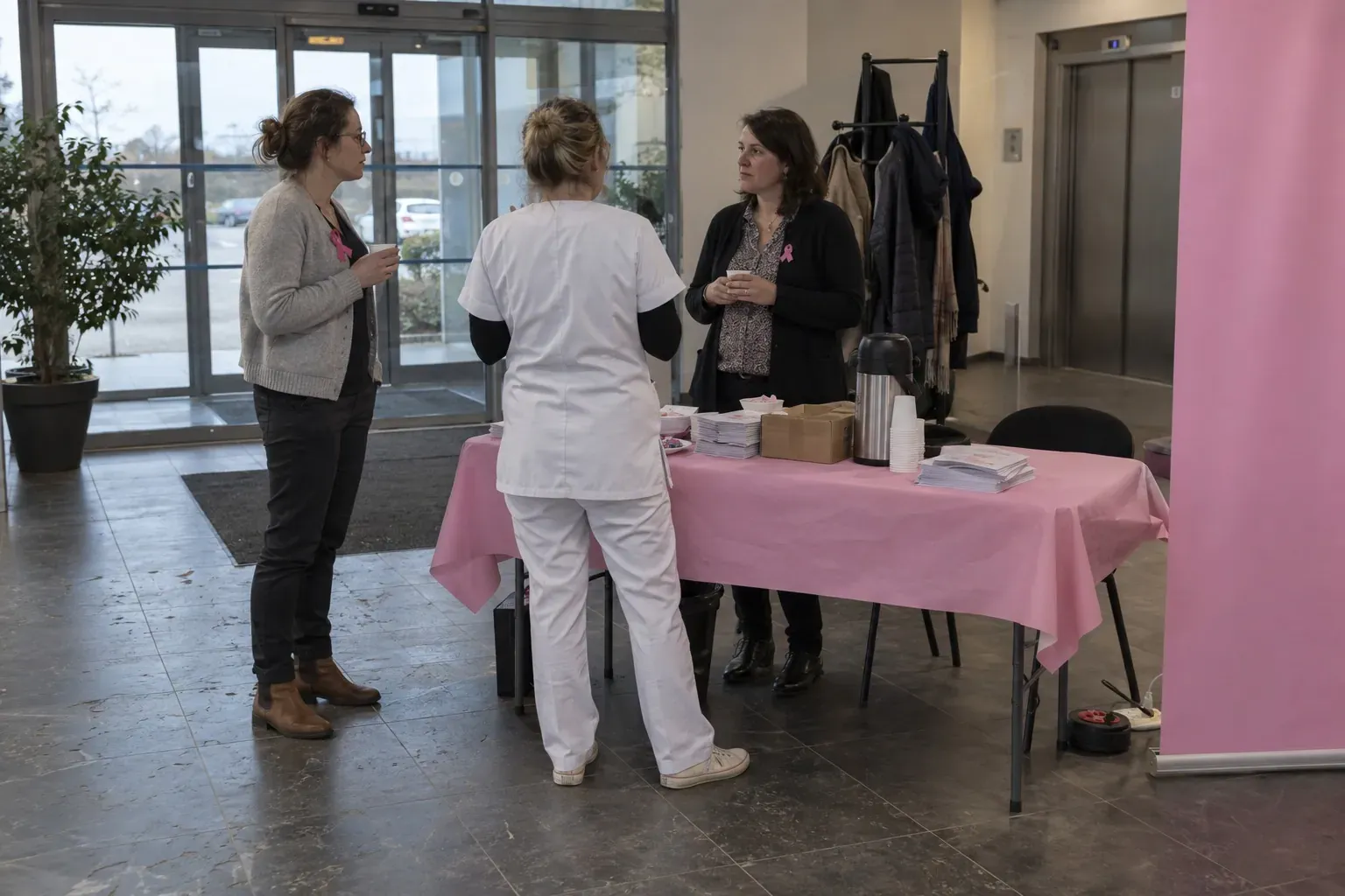 4 initiatives à lancer avant la fin d’Octobre Rose : sensibiliser vos salariées sans tomber dans le pinkwashing